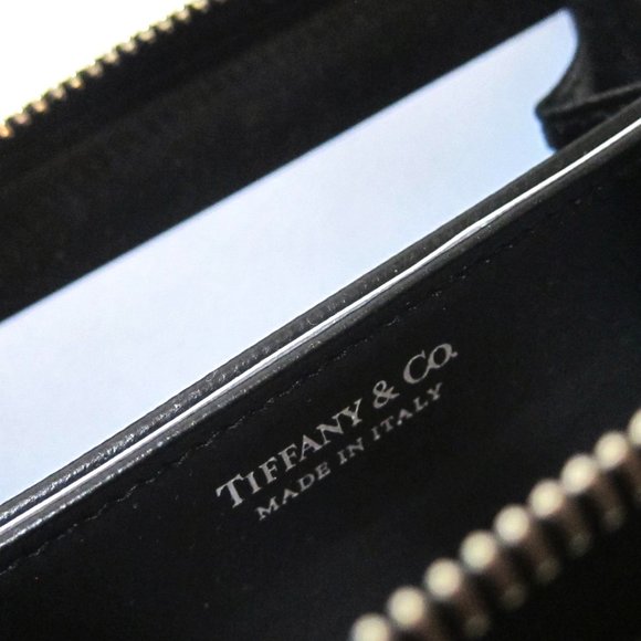 Zip Card Case In Patent Leather Wallet - Picture 3 of 6